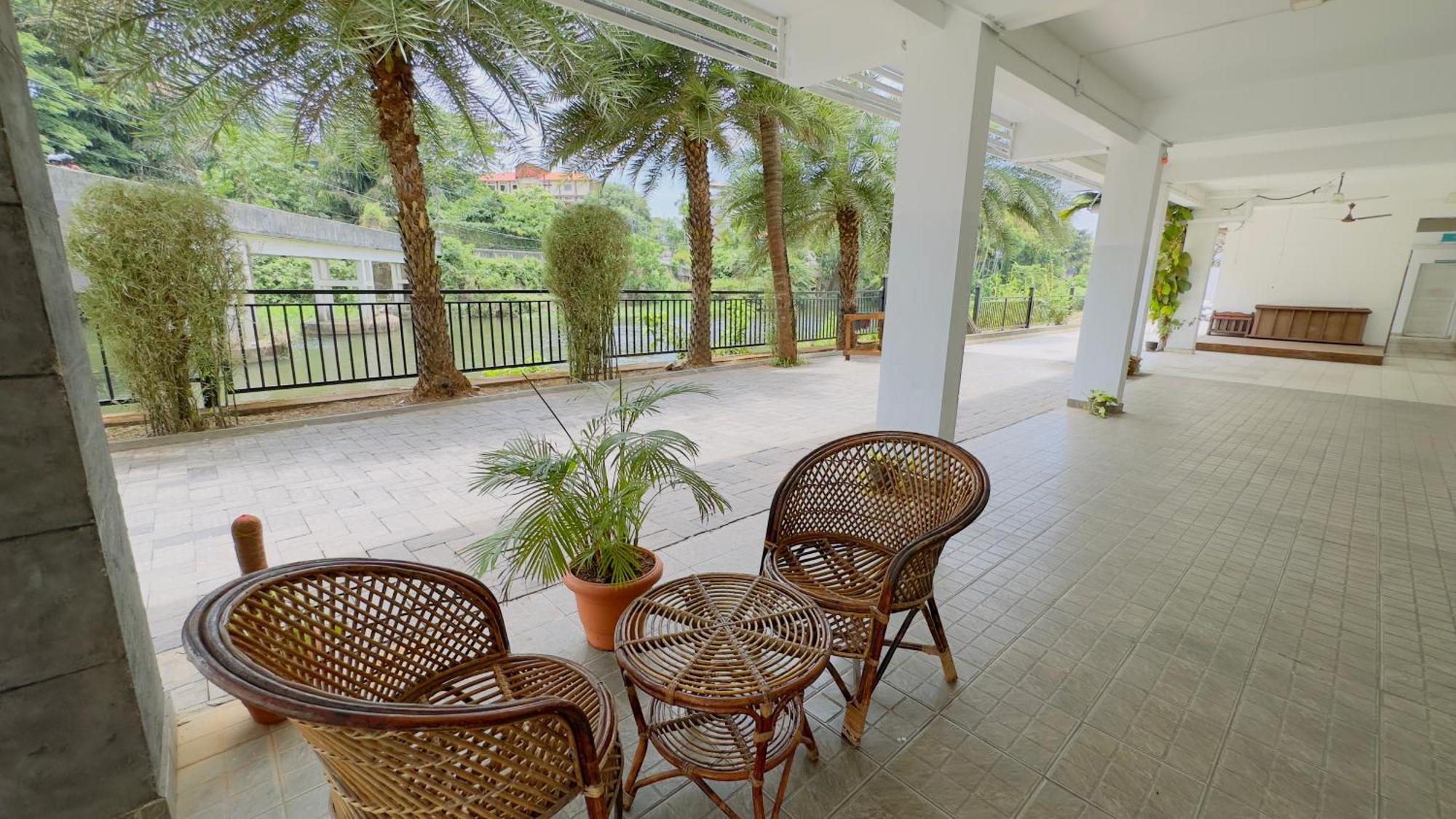 Hotel Lets Stay Kochi Exterior photo